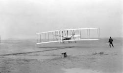 Bratři Wrightovi a jejich první let